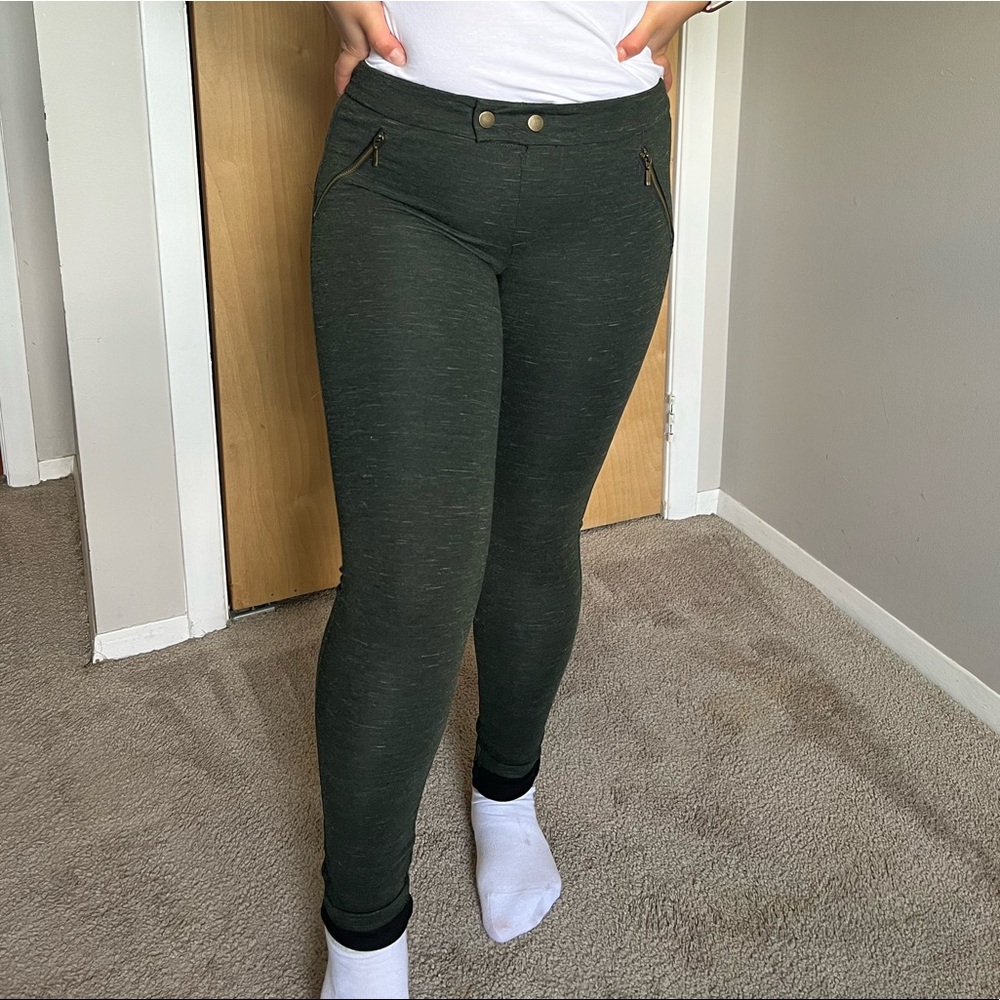 Rewind Mid-rise Dark Green Legging Pant, S